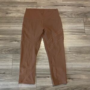 Lululemon wunder under hi rise crop *mesh size 10 euc